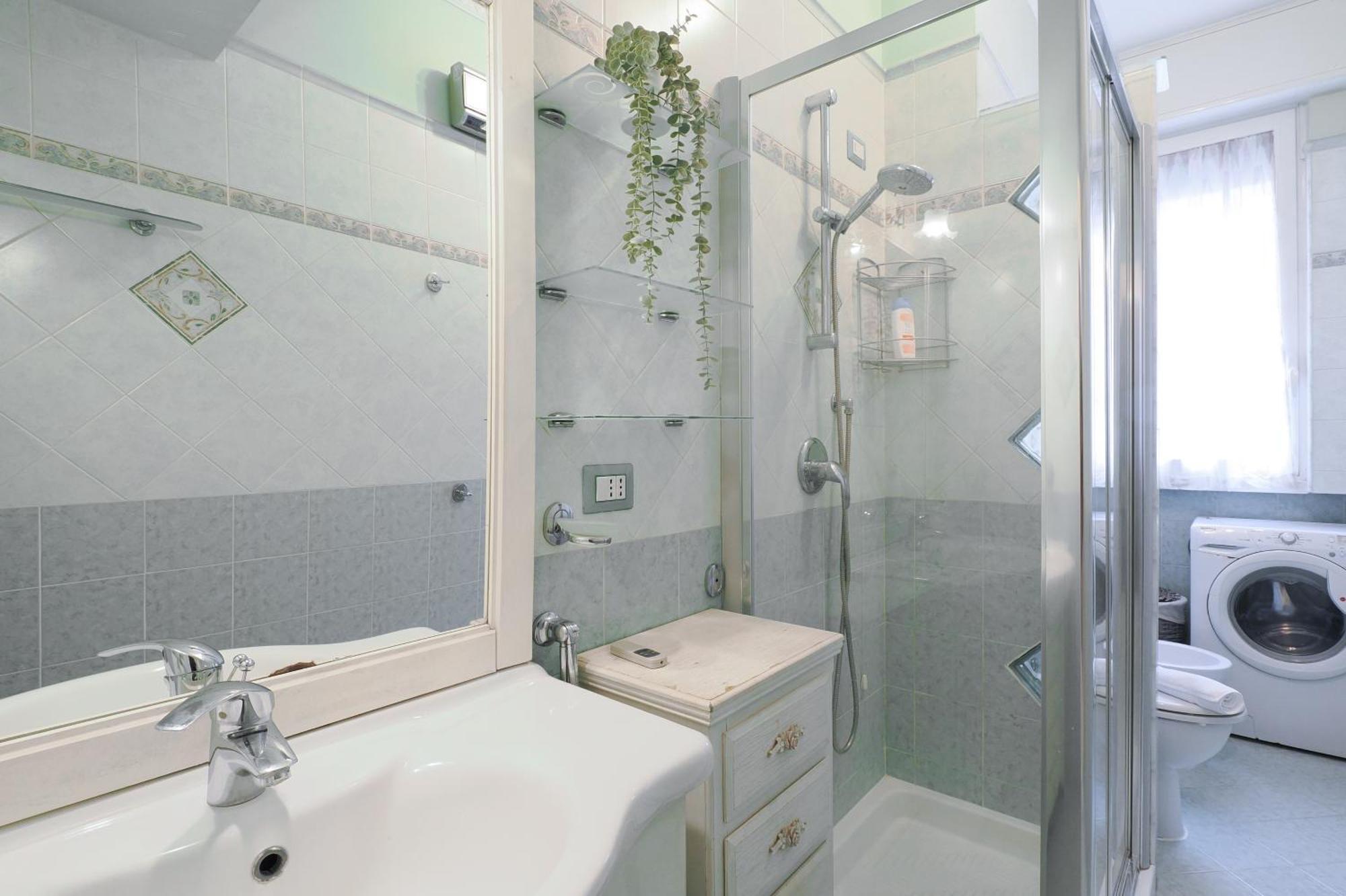 Primopiano - Zumbini B Apartman Milánó Kültér fotó